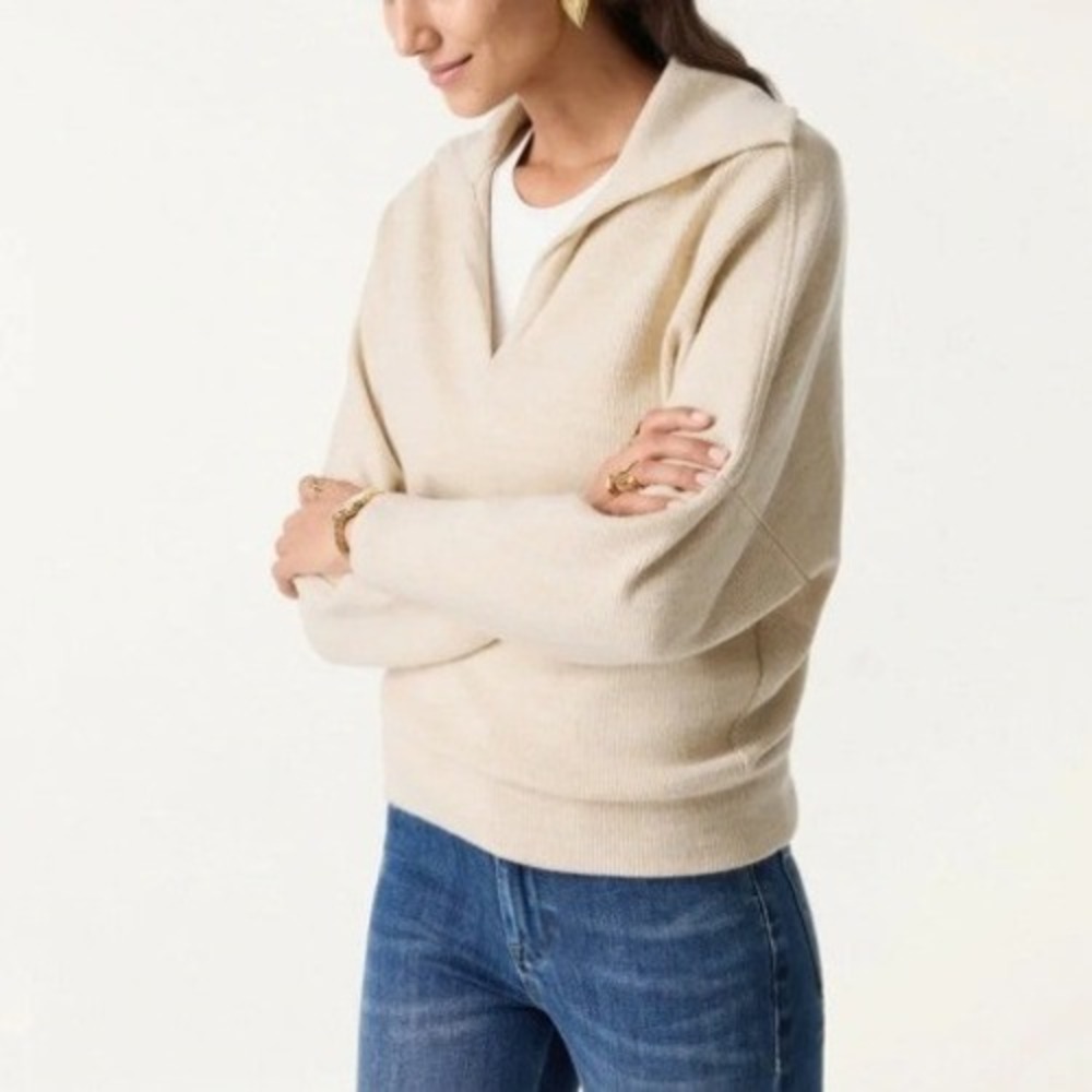 OGL Move Cream Ribbed Knit Wool Blend V-Neck Sweater Collar Drop Shoulder S